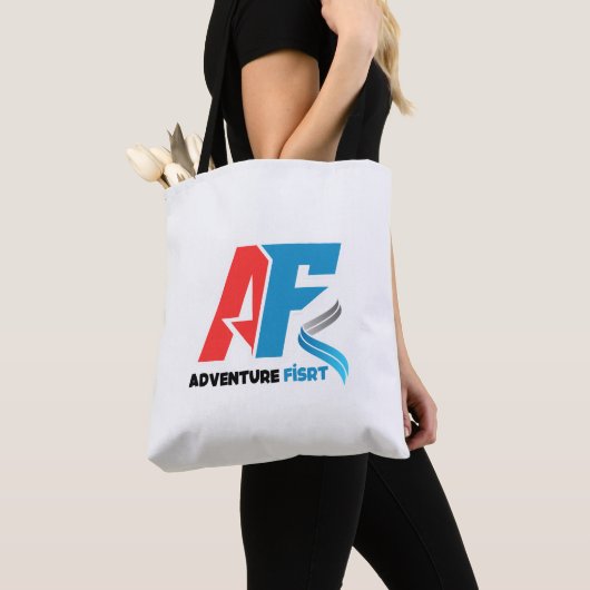 Adventure First Tasche (Von Nahem)