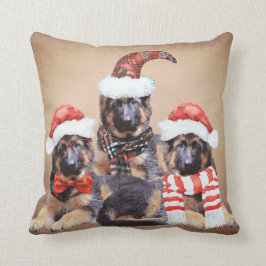 Adventure German Shepherds Kissen