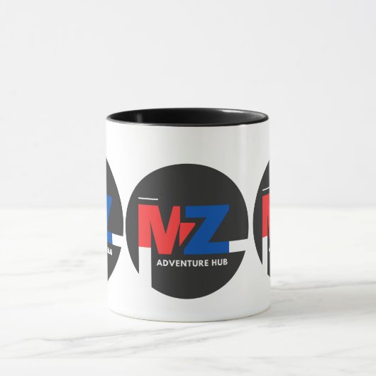 Adventure Hub Tasse (Zentrum)