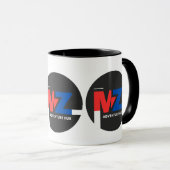 Adventure Hub Tasse (VorderseiteRechts)