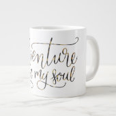 "Adventure in My Soul" motivierend Tasse (Vorderseite Rechts)