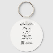 Adventure startet Baby Dusche Scan QR Schlüsselanhänger (Rückseite)