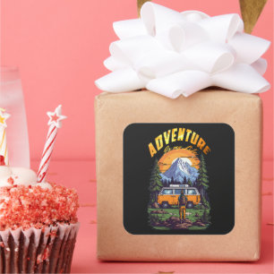 Adventure Time Camping Quadratischer Aufkleber
