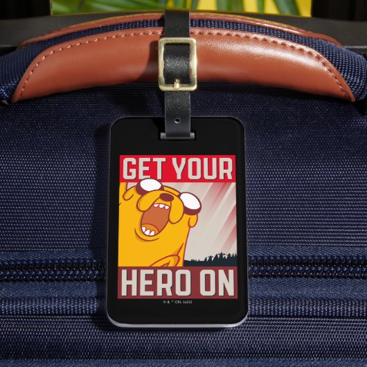 Adventure Time | Jake "Get Your Hero On" Gepäckanhänger (Vorderseite Insitu 2)