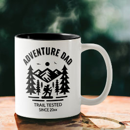 Adventure Vater Custom Wanderszene - getestet Zweifarbige Tasse