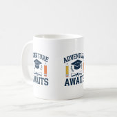 AdventureAwaits Kaffeetasse (Vorderseite Links)