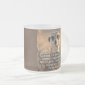 Adventurous Meerkat Living Mattglastasse (VorderseiteRechts)