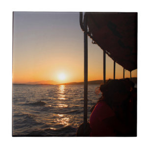 Aegean Lifestyle auf dem Schiff bei Sonnenuntergan Fliese