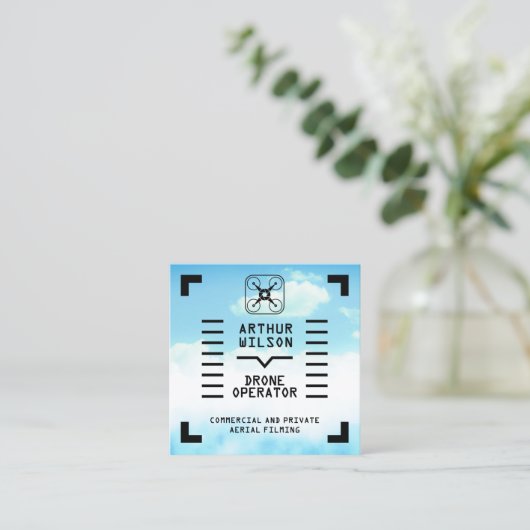 Aerial filming HUD view drone Quadratische Visitenkarte (Stehend Vorderseite)