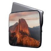 AERIALFOTOGRAFIE DES BERGES LAPTOPSCHUTZHÜLLE (Vorderseite Links)