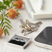 Aero Rückseite Saabs 9-5 - Grau auf dunklem Schlüsselanhänger (Seite)