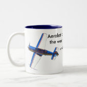Aerobatic Piloten lassen die Welt sich drehen Zweifarbige Tasse (Links)