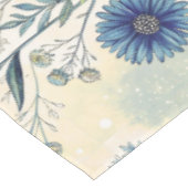 Aesthetic Blue Wildflowers Tischdecke (Schrägansicht)