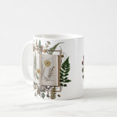 Aesthetic Bookish Coffee Mug – Whimsical Kitten  Kaffeetasse (Vorderseite Links)