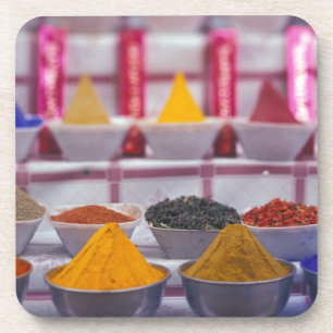 AF, Ägypten, Assuan, bunte Gewürze auf dem Markt Getränkeuntersetzer