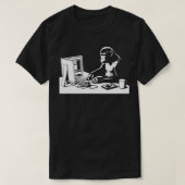 Affe am Computer T-Shirt (Design vorne)