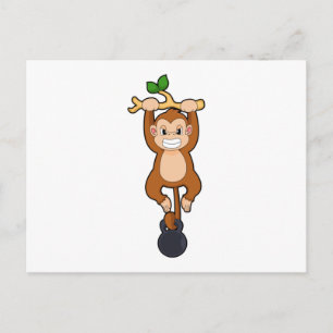 Affe bei Krafttraining mit Dumbell Postkarte