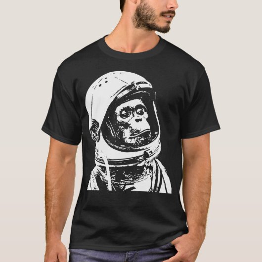 Affe im All. Funny Astronaut Chimpanzee T-Shirt (Vorderseite)