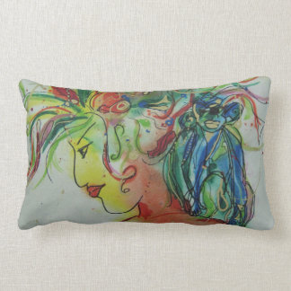 Affe mit Frauen-Kissen Lendenkissen