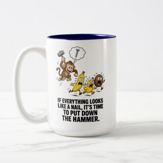 Affe mit Hammer Tasse (Links)