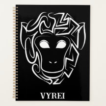 Affen aus schwarzem und weißem Stamm