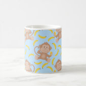 Affen essen Banana Blue Kaffeetasse (Mittel)