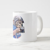 Affenkid trinkt Niedliche Funny Meme Jumbo-Tasse (Vorderseite Rechts)