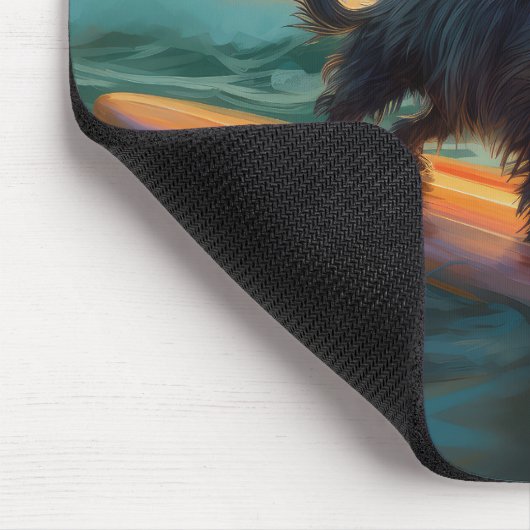 Affenpinscher Beach Surfmalerei Mousepad (Ecke)