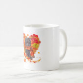 Affenpinscher mit Herbst-Blättern Kaffeetasse (VorderseiteRechts)