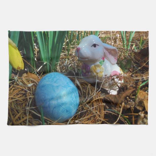 Affodien und Eier aus blauem Oster Geschirrtuch (Horizontal)