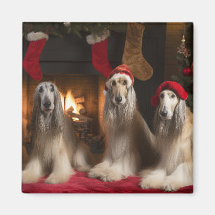Afghanischer Windhund am Kamin Weihnachten Magnet