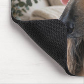 Afghanischer Windhund mit rosa Lockenwicklern Mousepad (Ecke)