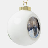 Afghanisches Hound lassen es Weihnachten schnee Keramik Kugel-Ornament (Links)