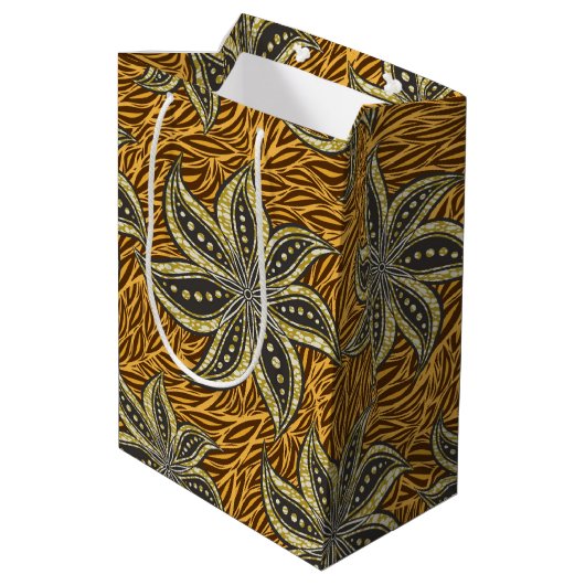 African Abstrakt Floral Batik Style Mittlere Geschenktüte (Rückseite Schrägansicht)