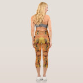African Design Giraffes Capri Leggings (Rückseite)