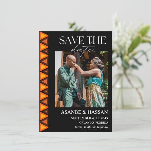 African Ethnic Pattern Wedding Save the Date Card (Stehend Vorderseite)
