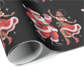 African Santa Mrs Claus Tanzen American Christmas Geschenkpapier (Rolleneckpunkt)
