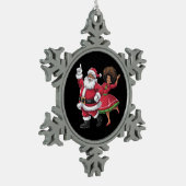 African Santa Mrs Claus Tanzen American Christmas Schneeflocken Zinn-Ornament (Links)