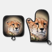 African Wild & Wonderful: Cheetah Tear Ofenhandschuh & Topflappen-Set (Vorderseite)