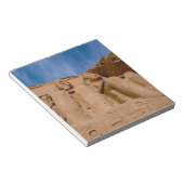 Afrika, Ägypten, Abu Simbel, Ramses II und Notizblock (angewinkelt)