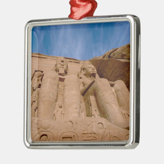 Afrika, Ägypten, Abu Simbel, Ramses II und Silbernes Ornament (Links)