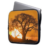 Afrika, Botsuana, Sonnenuntergang Silhouetten Baob Laptopschutzhülle (Vorderseite Links)