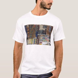 Afrika, Ghana, Accra. Accra Textil & Kunsthandwerk T-Shirt