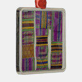 Afrika, Ghana, Accra. Nationales Museum Ornament Aus Metall (Rechts)