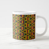 Afrika, Ghana, Accra. Nationalmuseum, Nummer 2 Jumbo-Tasse (Rechts)