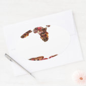 Afrika in Bewegung: Kaleidoskop-Design Ovaler Aufkleber (Umschlag)