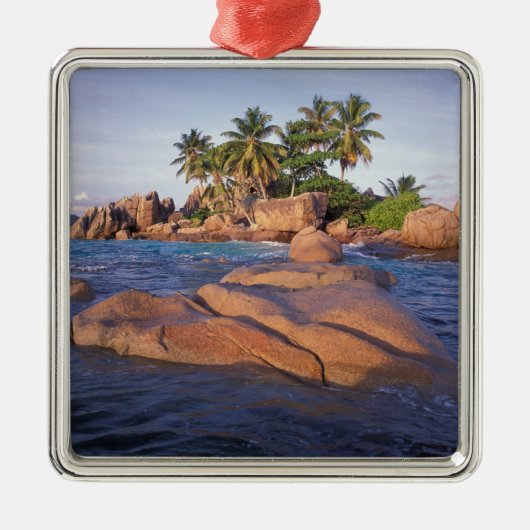 Afrika, Indischer Ozean, Seychellen, Praslin Silbernes Ornament (Vorne)