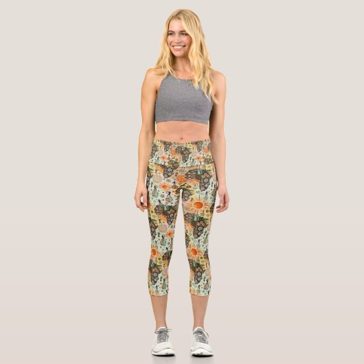 Afrika-Karte Dekorative Stammes-Elemente Muster Capri Leggings (Vorderseite)