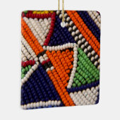 Afrika, Kenia. Maasai-Tribal Keramikornament (Rechts)