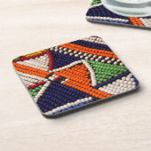 Afrika, Kenia. Maasai-Tribal Untersetzer (Linke Seite)